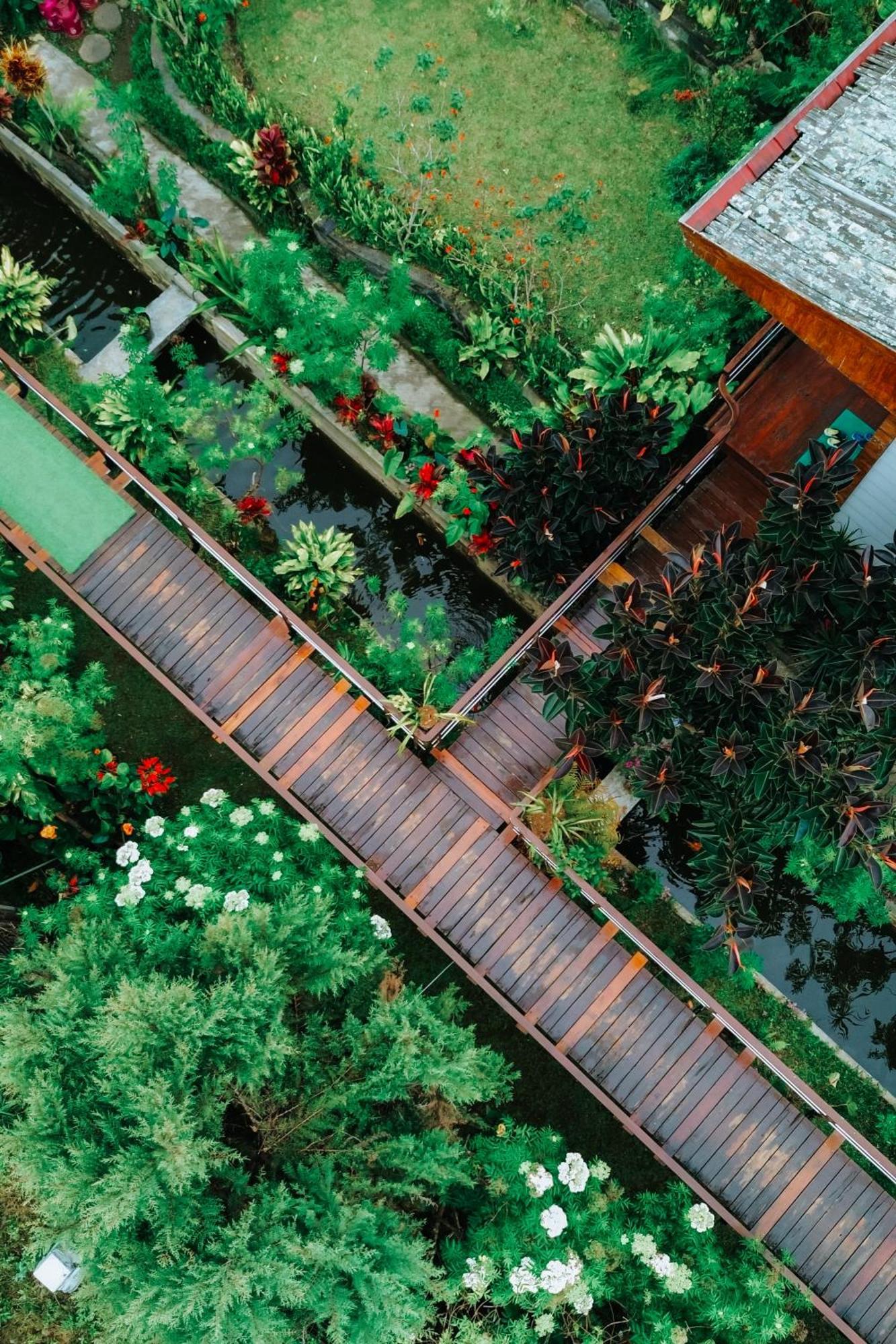 Pondanu Cabins By The Lake Bedugul  Buitenkant foto